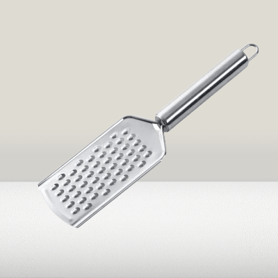Râpe à fromage manuelle - NewCheeseGrater™ - Plat - RusticaKitch