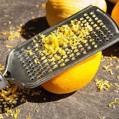 Râpe à fromage manuelle - NewCheeseGrater™ - Plat - RusticaKitch