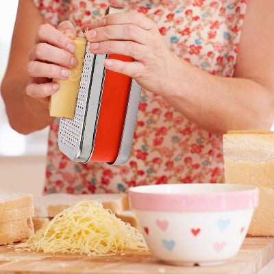Râpe à Fromage - DualGrater™ - Rouge - RusticaKitch