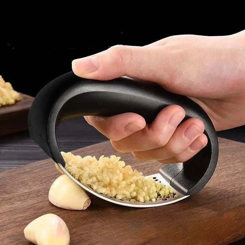 presse ail robuste comfortable au poignee